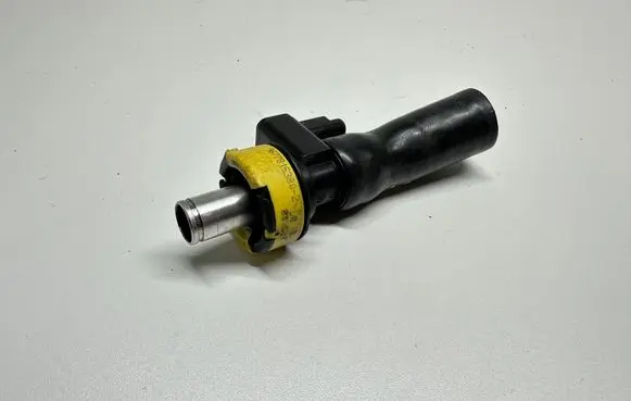 Peugeot Expert Oil pressure sensor 9677815380