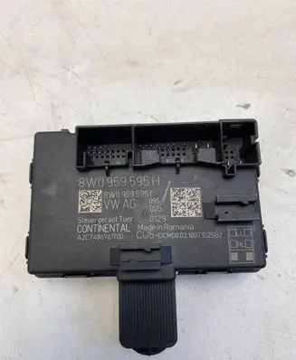 Audi A4 S4 B9 Door control unit/module 8W0959595H
