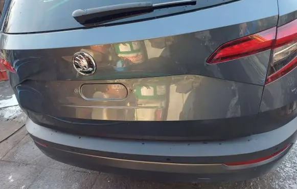 Skoda Karoq Truck tailgate 