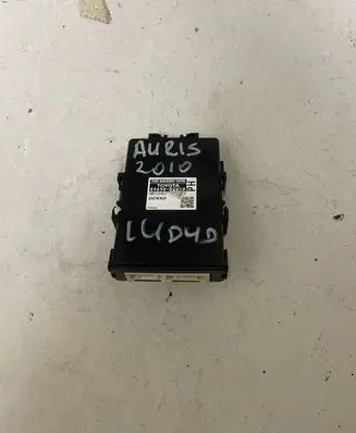Toyota Auris 150 Other control units/modules 8969002010