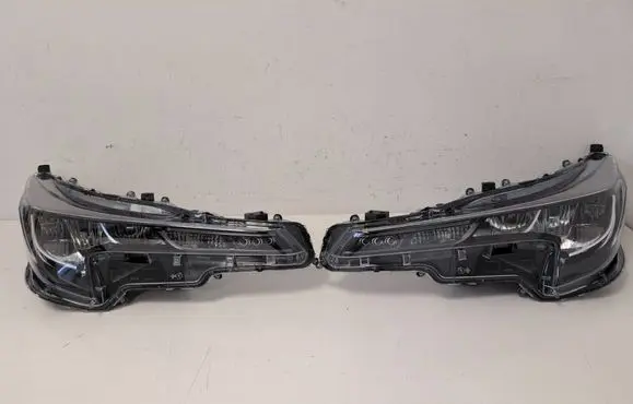 Toyota Corolla E210 E21 Headlights/headlamps set 8111002S60 90119224 8115002S60