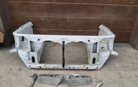 Toyota Tundra II Front bodywork piece TUNDRAPASPRZEDNI