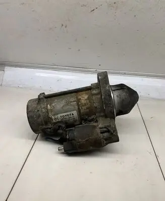Toyota RAV 4 (XA30) Starter motor 281000R010