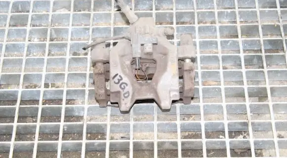 Mercedes-Benz E A207 Rear brake caliper