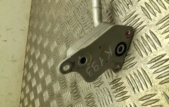 Toyota C-HR II Oil filter mounting bracket 