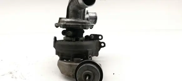Toyota Corolla Verso E121 Turbo E1151V40A0466
