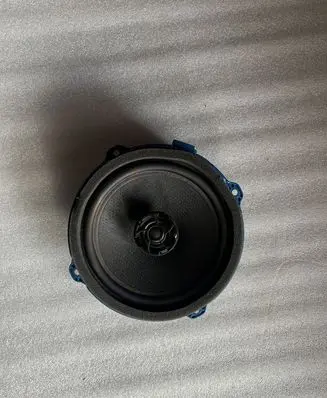 Hyundai Santa Fe Rear door speaker 96340S1100