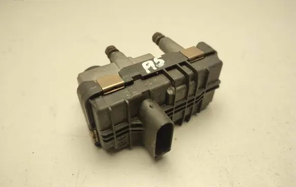 BMW 5 F10 F11 Turbine electric control actuator 4933519400 6NW01009902