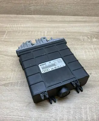 Audi 80 90 S2 B4 Engine control unit/module ECU 028906021D