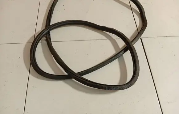 Audi A6 S6 C5 4B Rubber seal front coupe door 