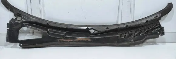 Chrysler 300 - 300C Wiper trim 04805834AA 64577B M0LD3289