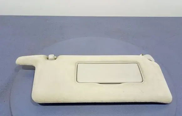 Toyota Avensis Verso Sun visor