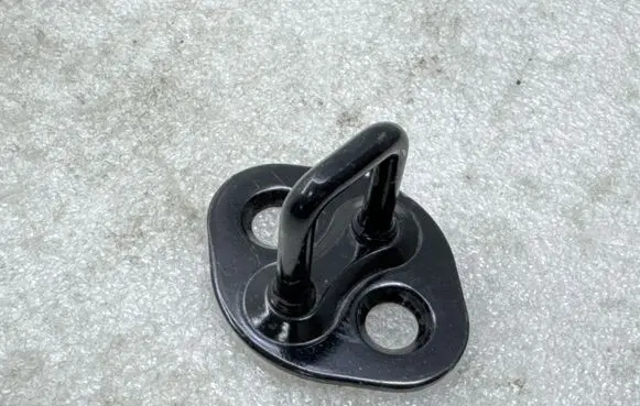 Tesla Model Y Rear door lock loop/hook striker 150060300A
