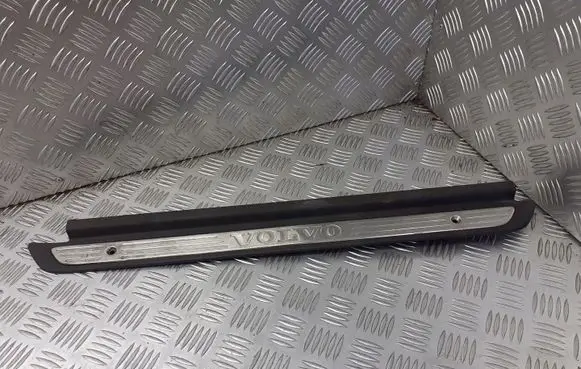 Volvo S40 Front sill (body part) 30818426