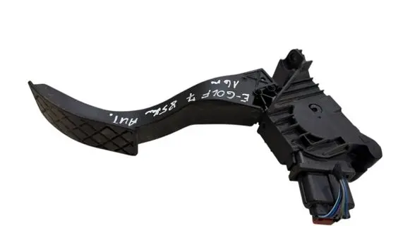 Volkswagen e-Golf Accelerator throttle pedal 5Q1723503H 6PV01062111