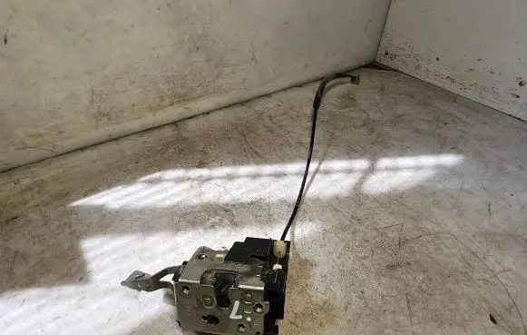 Citroen Jumper Front door lock B792