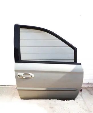 Chrysler Voyager Front door