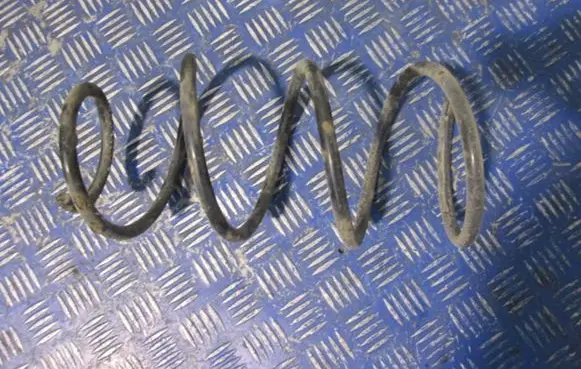 Alfa Romeo 147 Rear coil spring
