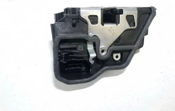 BMW X1 E84 Rear door lock 7276673