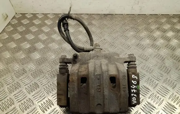 Toyota RAV 4 (XA50) Front brake caliper