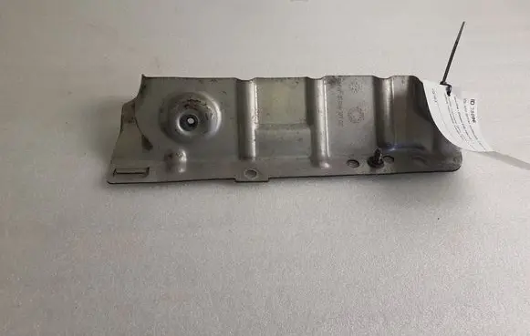 Mini One - Cooper F56 F55 Heat shield in engine bay 7618371 761837107