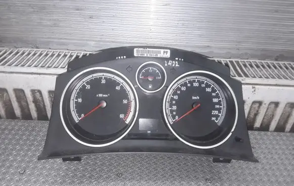 Opel Astra H Speedometer (instrument cluster) 