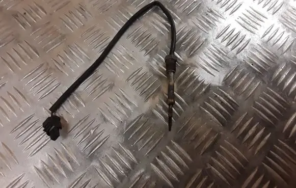 BMW X5 E70 Exhaust gas temperature sensor 022656001901 7805606