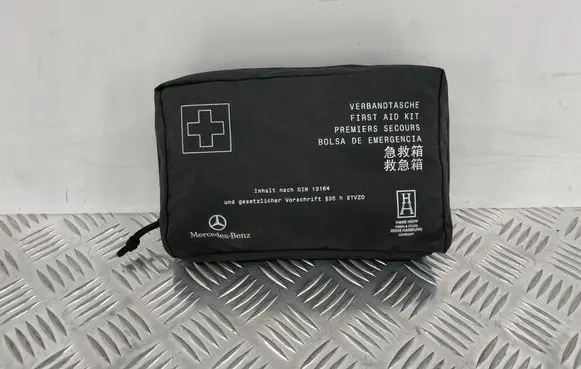 Mercedes-Benz GLC X253 C253 First aid kit 