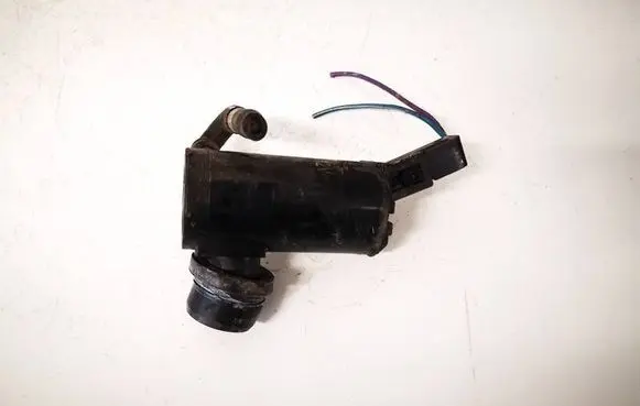 Daihatsu Sirion Windscreen/windshield washer pump 8603101260