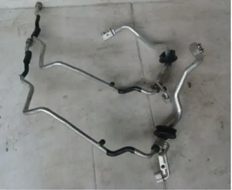 Audi A5 8T 8F Air conditioning (A/C) pipe/hose 8K1260712L