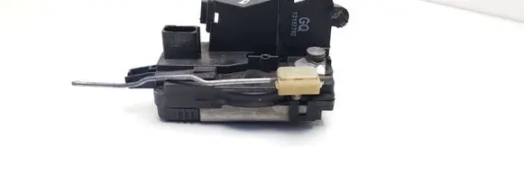Opel Signum Front door lock 13157762