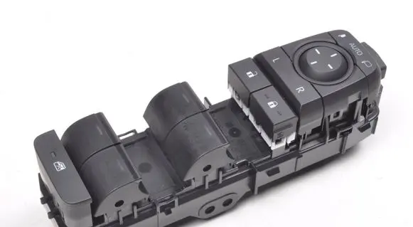 Toyota C-HR II Quarter vent window switch 84040-47100