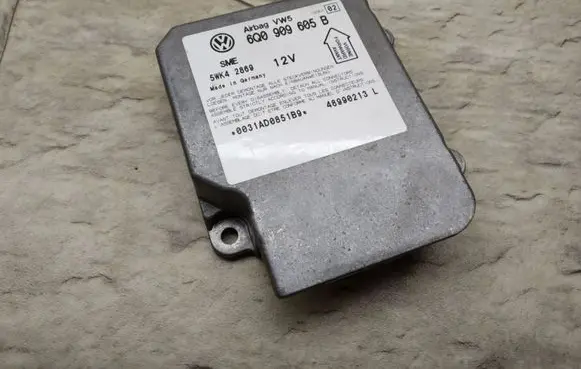 Volkswagen PASSAT B5 Airbag control unit/module 6Q0909605B 5WK42869