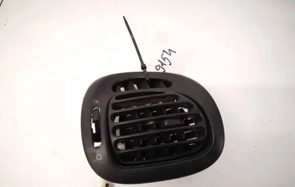 Citroen Xsara Picasso Dash center air vent grill 9631280077