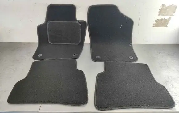 Volkswagen Polo V 6R Car floor mat set 6RF863011