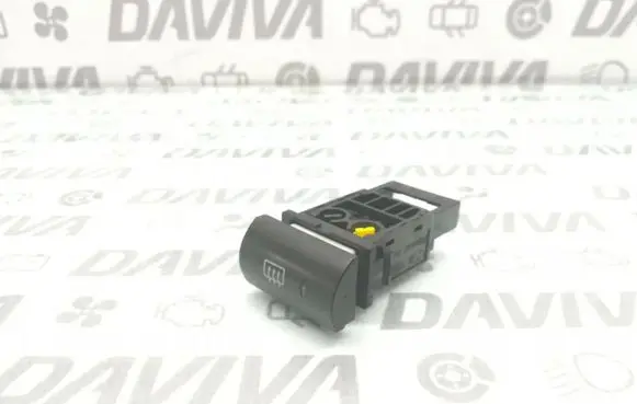 KIA Picanto Windscreen/window heater switch 041104