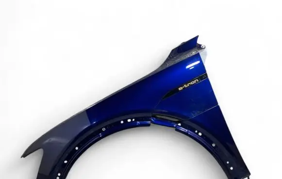 Audi e-tron Fender
