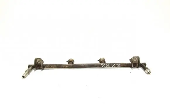 Opel Insignia A Fuel main line pipe