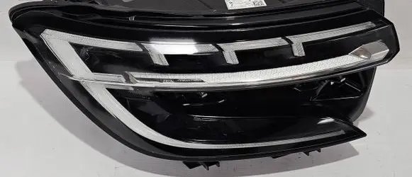 Renault Austral Headlight/headlamp 260104410R
