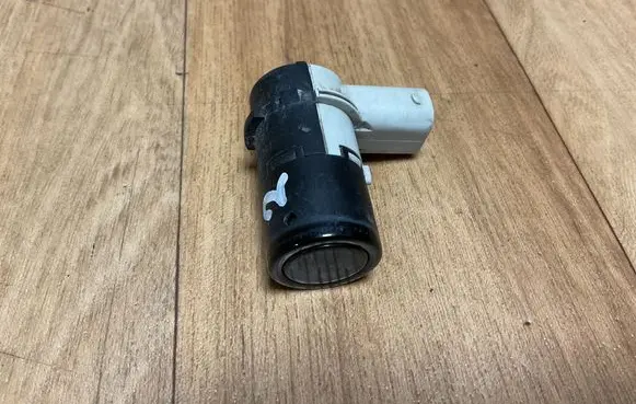 BMW 5 E60 E61 Parking PDC sensor 6940484 6938741 6027330091