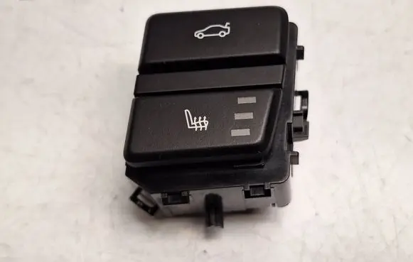 BMW 5 E60 E61 Seat heating switch 9137906 61319137906 61319159068