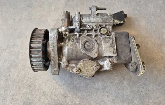 Volkswagen I LT Fuel injection high pressure pump 076130107 0460406005
