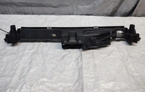 Citroen DS5 Radiator support slam panel 9686779380