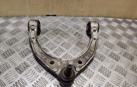Volkswagen Touareg II Front control arm