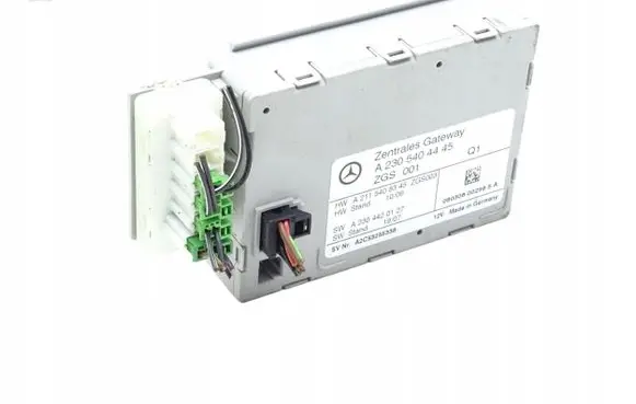 Mercedes-Benz SL R230 Gateway control module A2305404445