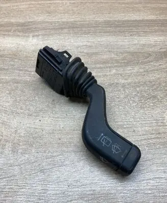 Opel Corsa B Wiper control stalk 90124931 90191942