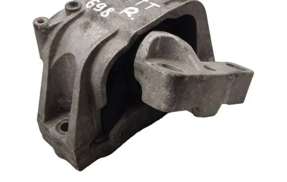 Audi TT TTS Mk2 Engine mount bracket 8J0199262