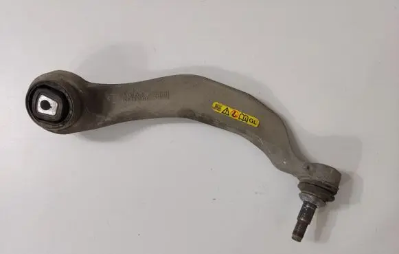 BMW 5 F10 F11 Front lower control arm/wishbone 6775971