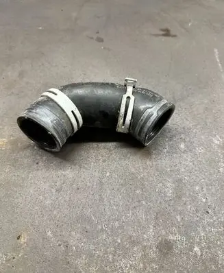 Skoda Octavia Mk3 (5E) Air intake hose/pipe 04L131521AF