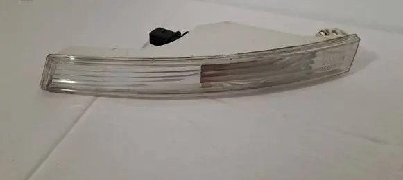 Volkswagen PASSAT B6 Front indicator light 3C0953041L